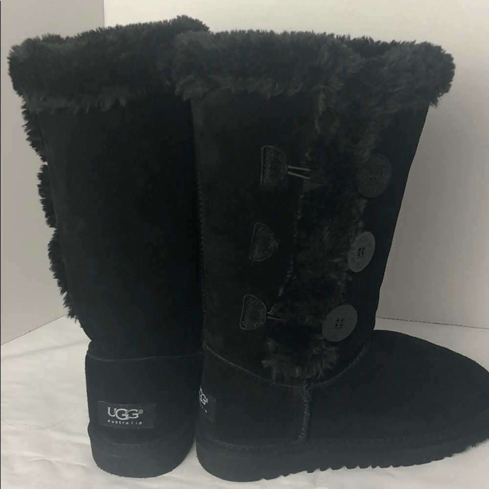 New UGG triple button black boots